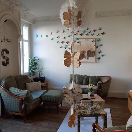B&B Un Lit Sous Les Etoiles Nancy Luaran gambar